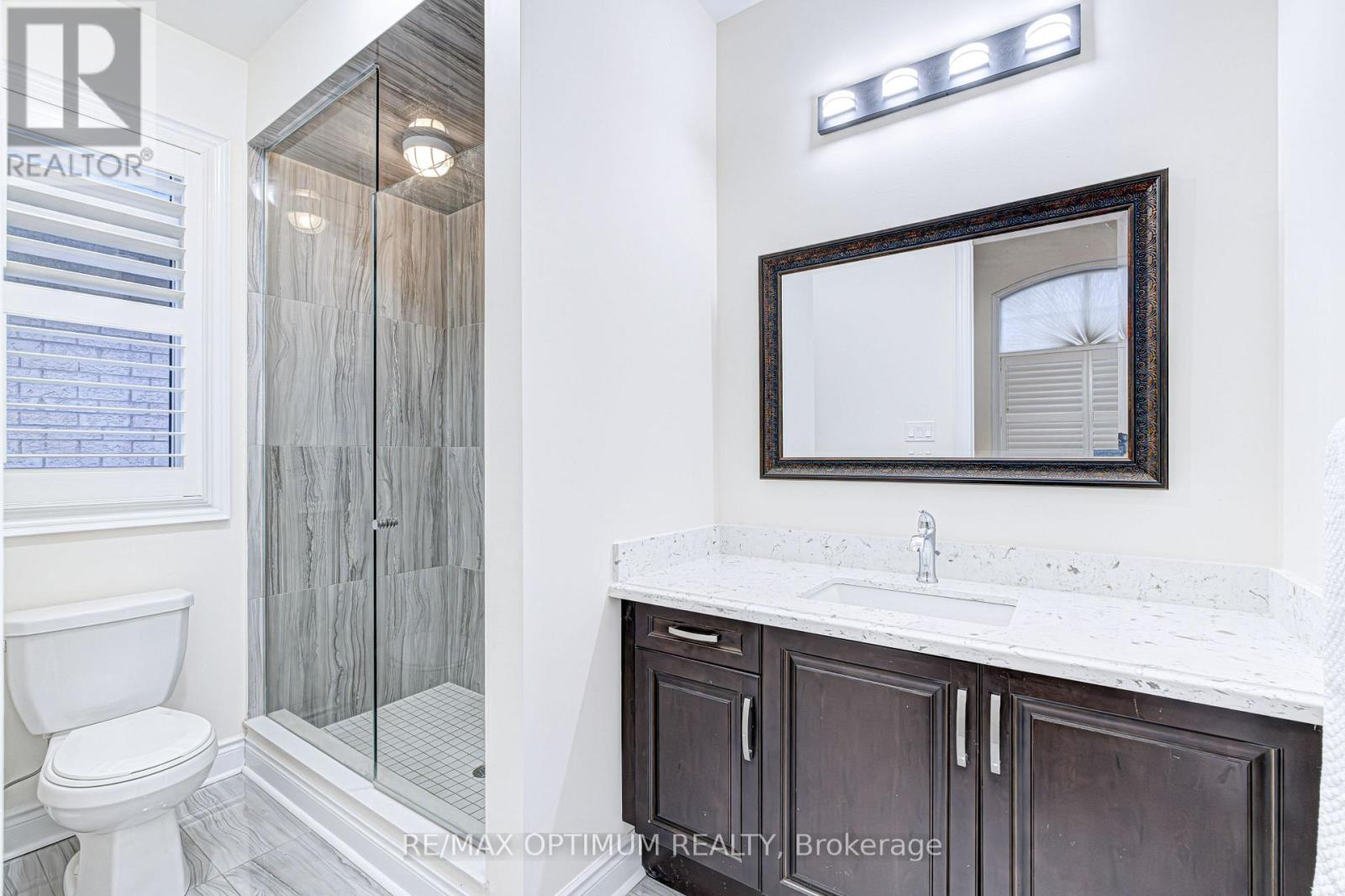 80 Royal West Drive, Brampton, Ontario  L6X 1A2 - Photo 30 - W13861436