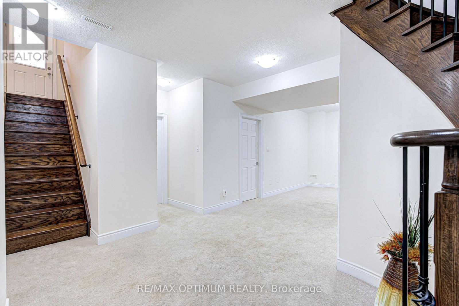 80 Royal West Drive, Brampton, Ontario  L6X 1A2 - Photo 40 - W13861436