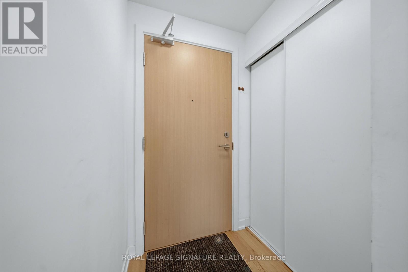 406 - 1195 The Queensway, Toronto, Ontario  M8Z 0H1 - Photo 3 - W13861442