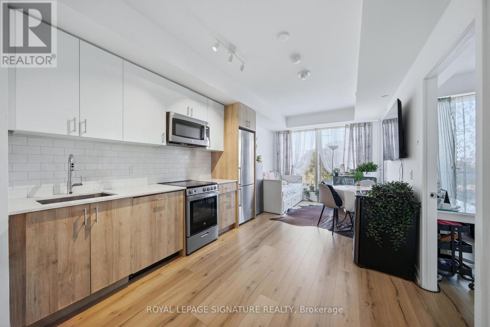 406 - 1195 The Queensway, Toronto, Ontario  M8Z 0H1 - Photo 6 - W13861442