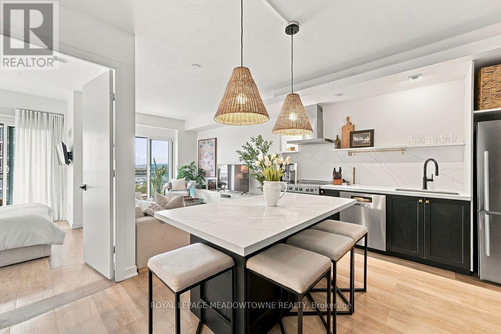 1321 - 165 Legion Road N, Toronto, Ontario  M8Y 0B3 - Photo 10 - W13861530