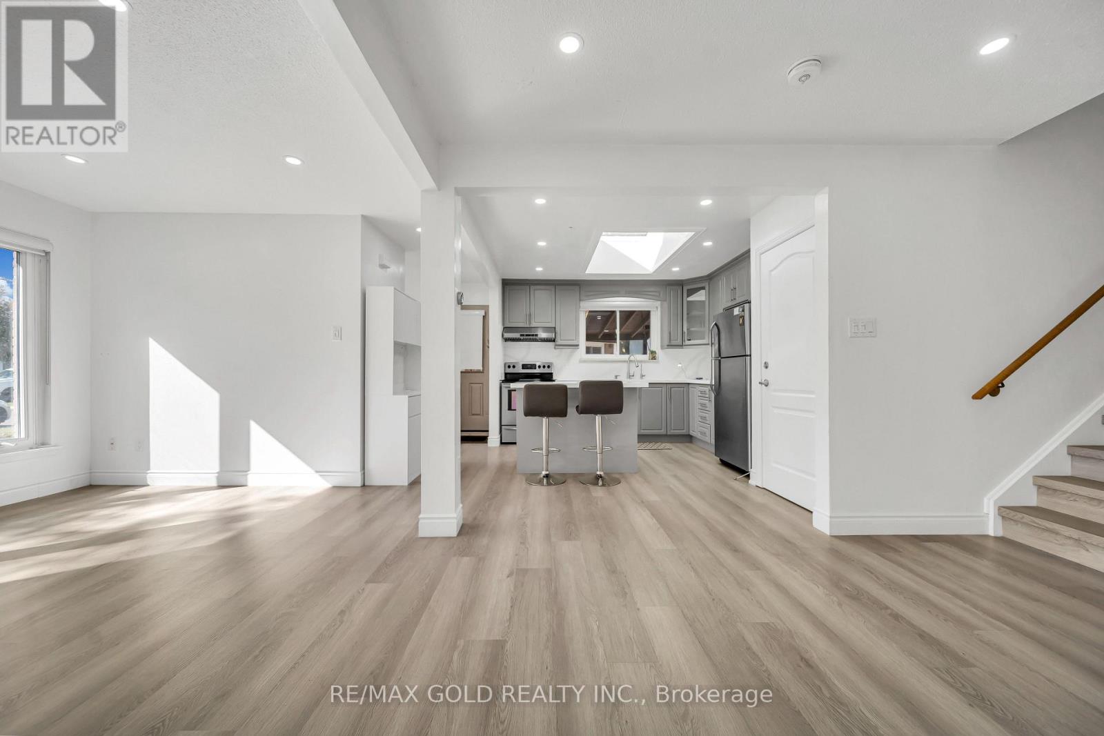 Main - 70 Glenmore Crescent, Brampton, Ontario  L6S 1H8 - Photo 18 - W13861538