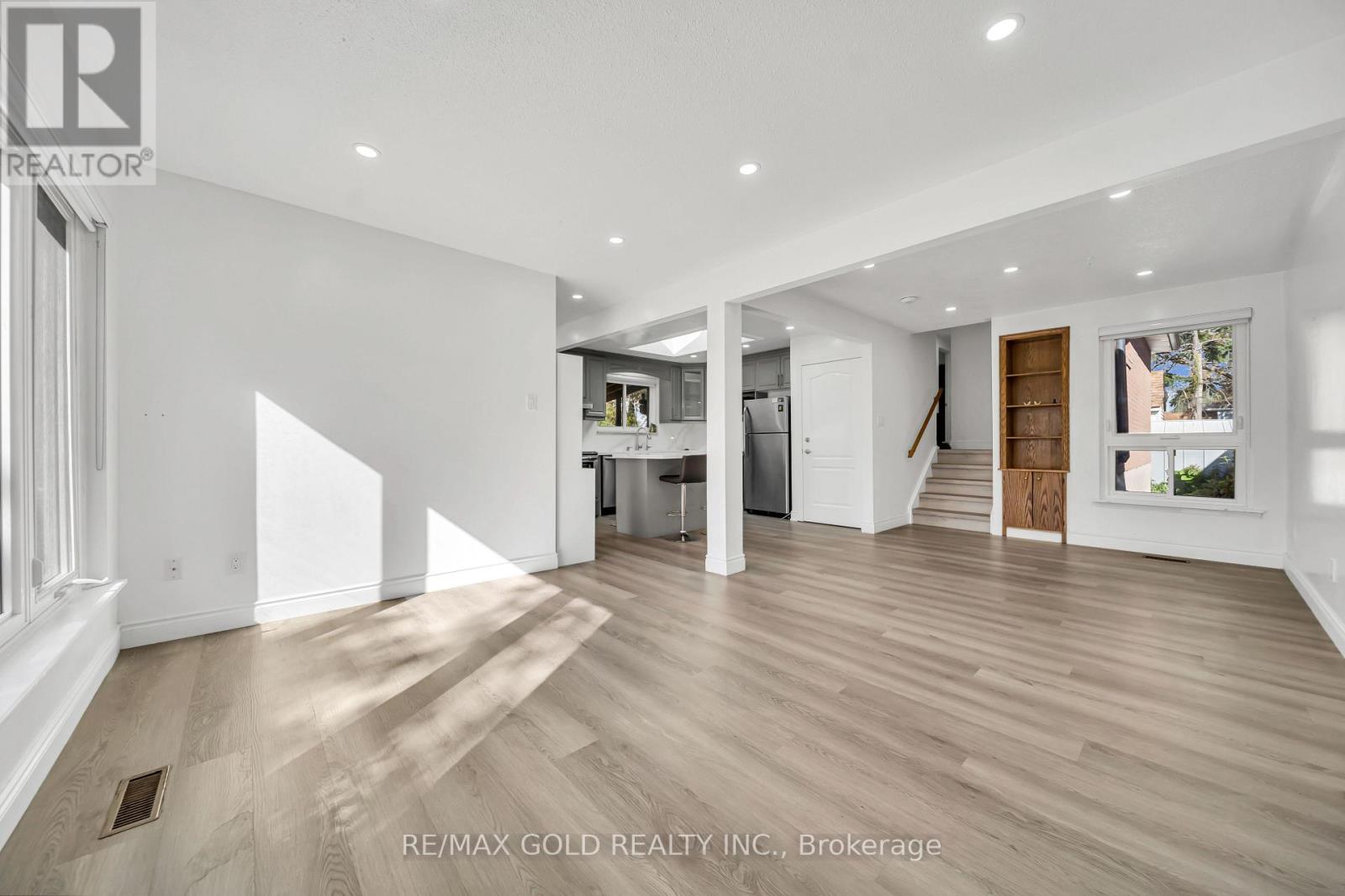 Main - 70 Glenmore Crescent, Brampton, Ontario  L6S 1H8 - Photo 19 - W13861538