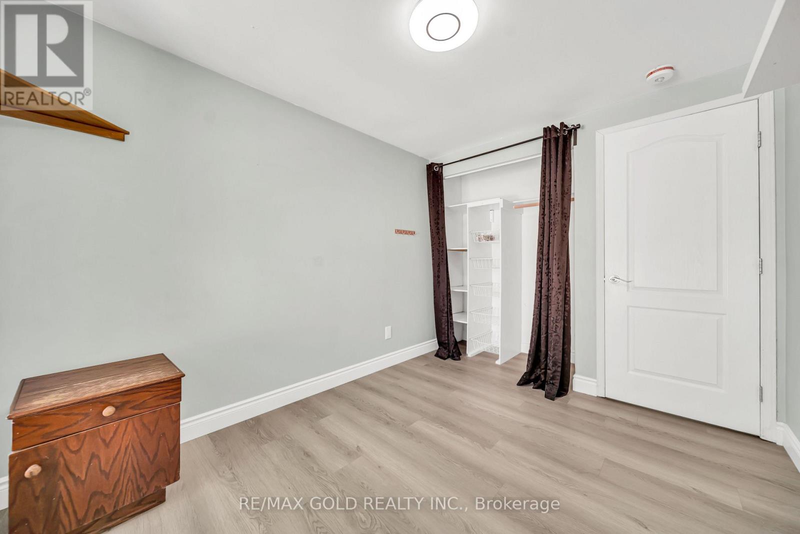 Main - 70 Glenmore Crescent, Brampton, Ontario  L6S 1H8 - Photo 27 - W13861538