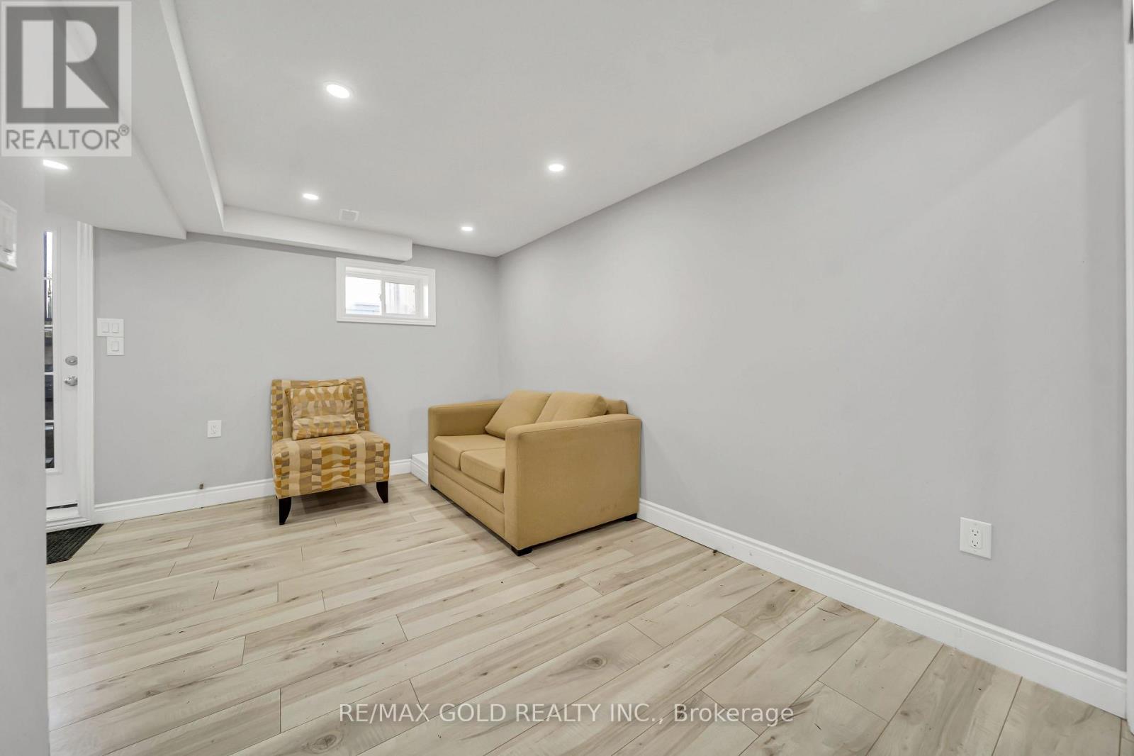 Basement - 70 Glenmore Crescent, Brampton, Ontario  L6S 1H8 - Photo 7 - W13861550