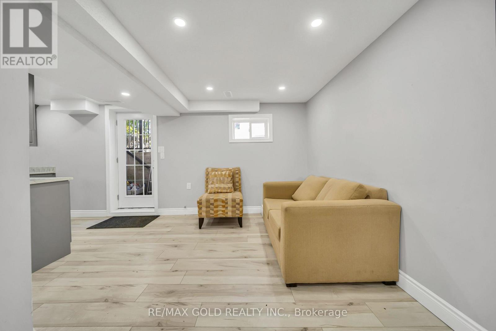 Basement - 70 Glenmore Crescent, Brampton, Ontario  L6S 1H8 - Photo 8 - W13861550
