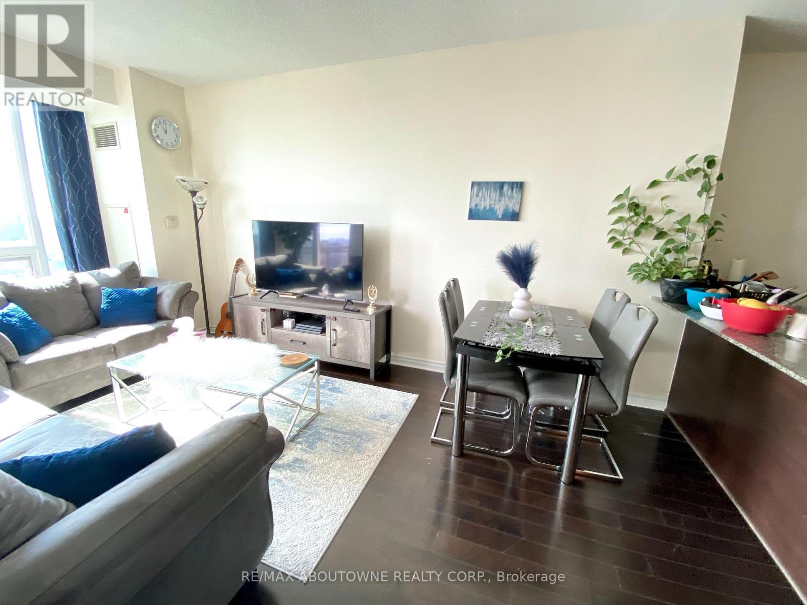 1712 - 3525 Kariya Drive, Mississauga, Ontario  L5B 0C2 - Photo 7 - W13861580