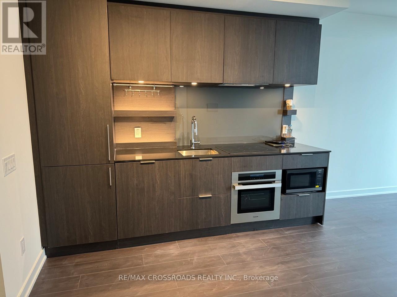 612 - 28 Ann Street, Mississauga, Ontario L5G 0E1 - Photo 6 - W13861596
