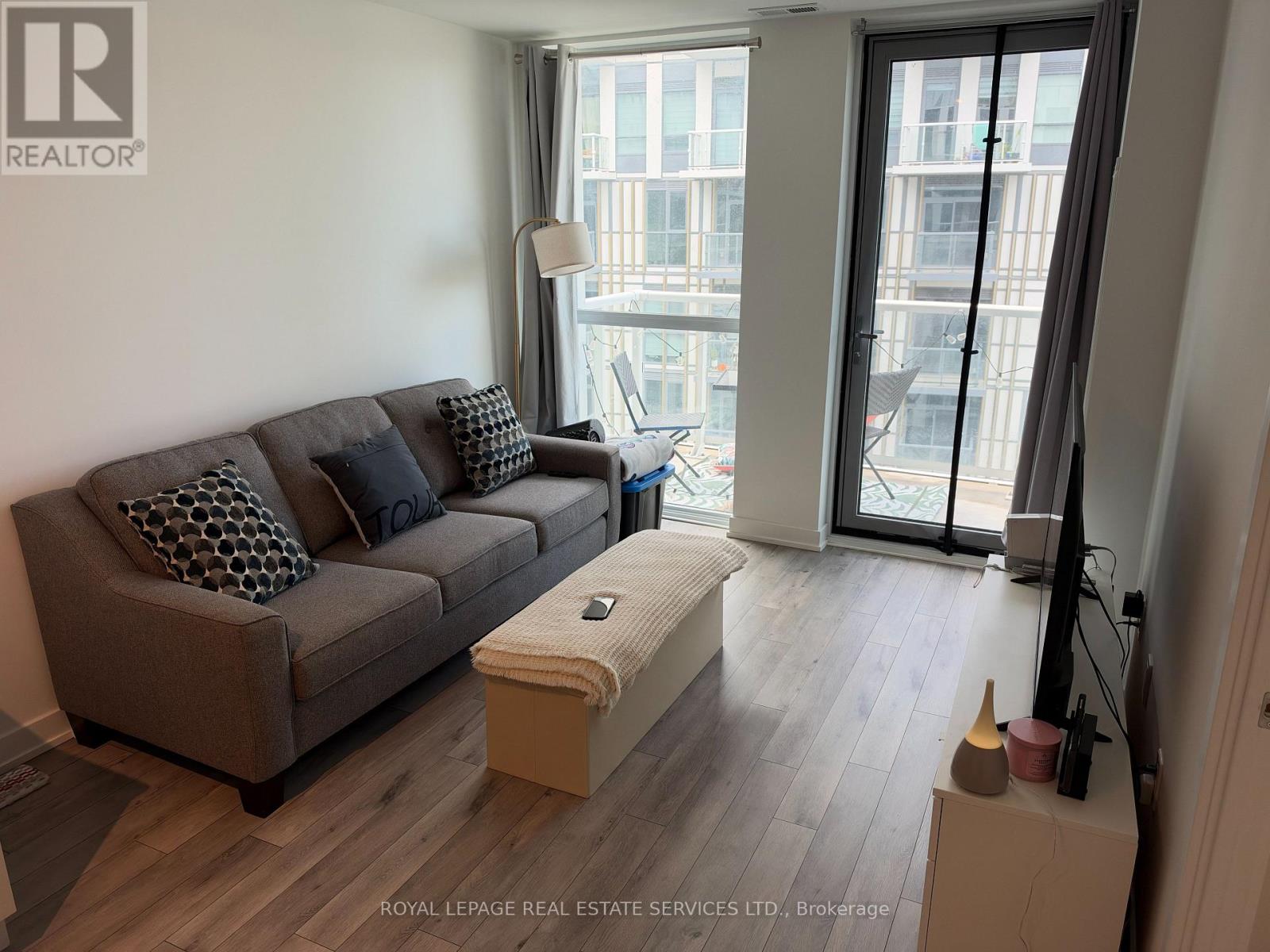 608 - 1005 Dundas Street E, Oakville (Jm Joshua Meadows), Ontario  L6H 8C7 - Photo 8 - W13861618
