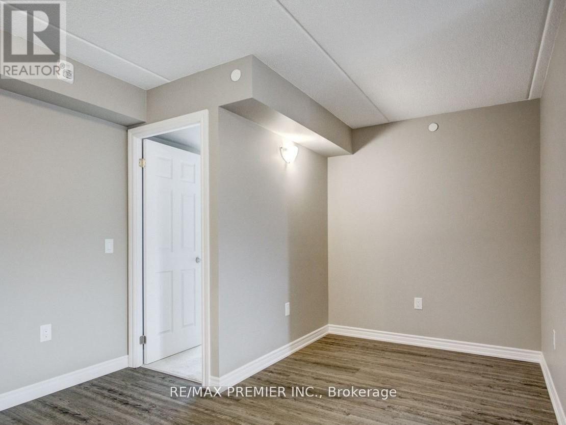 905 - 716 Main Street E, Milton, Ontario  L9T 3P6 - Photo 8 - W13861684