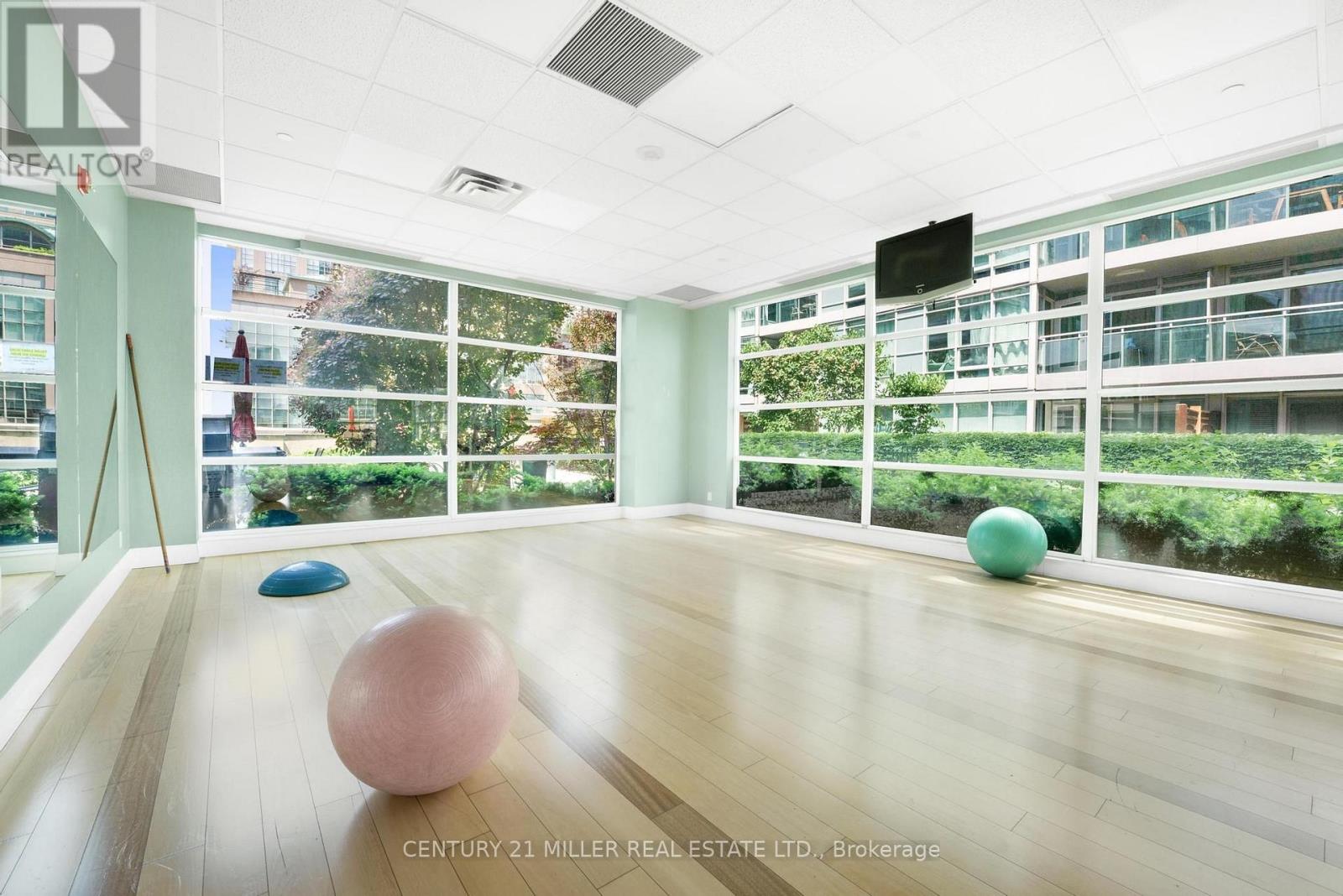 1503 - 155 Legion Road N, Toronto, Ontario  M8Y 0A7 - Photo 23 - W13861706