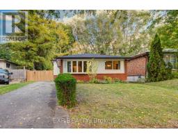 115 CHOPIN DRIVE, Kitchener, Ontario