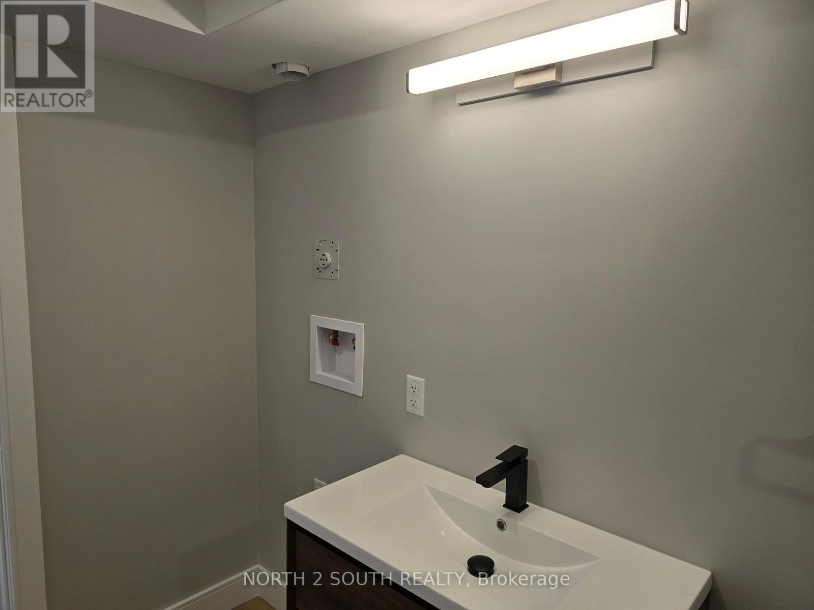 1 - 241 Darling Street, Brantford, Ontario  N3S 3X3 - Photo 12 - X13861690