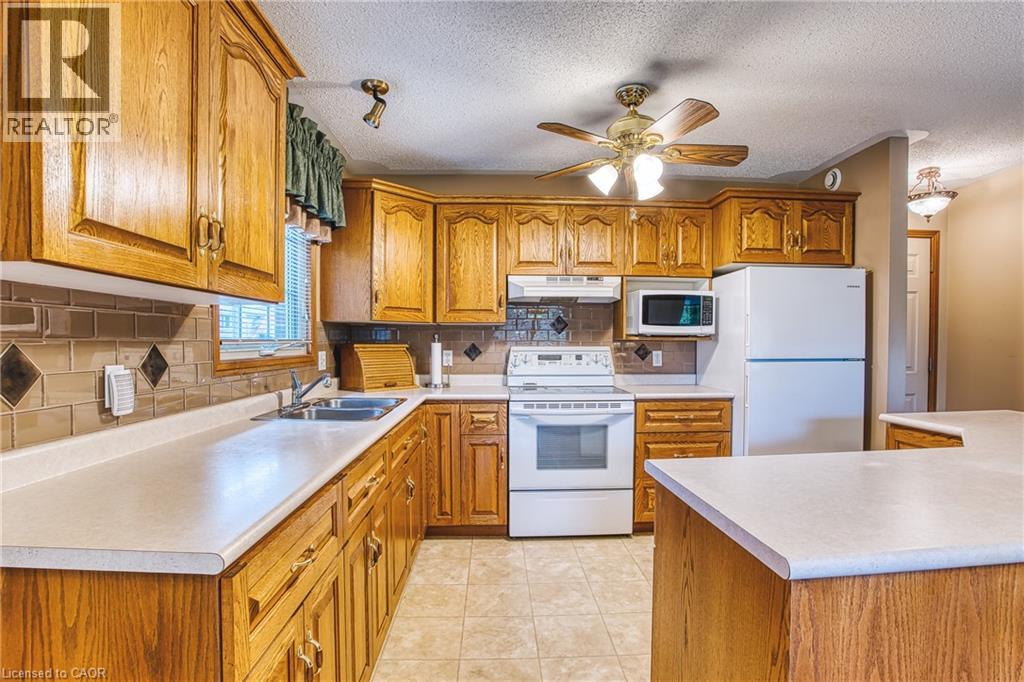 755 Wallace Avenue S, Listowel, Ontario  N4W 1Y7 - Photo 17 - 40868726