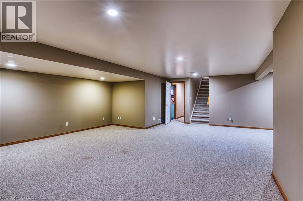 755 Wallace Avenue S, Listowel, Ontario  N4W 1Y7 - Photo 42 - 40868726