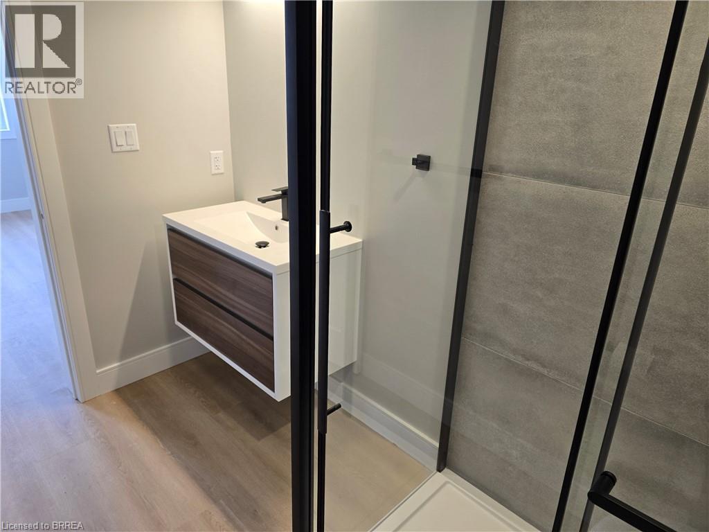 241 Darling Street Unit# 1, Brantford, Ontario  N3S 3X3 - Photo 9 - 40867416