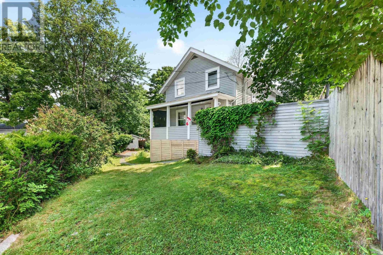 10 Braeburn Road, Halifax, Nova Scotia  B3N 1C2 - Photo 25 - 202625090