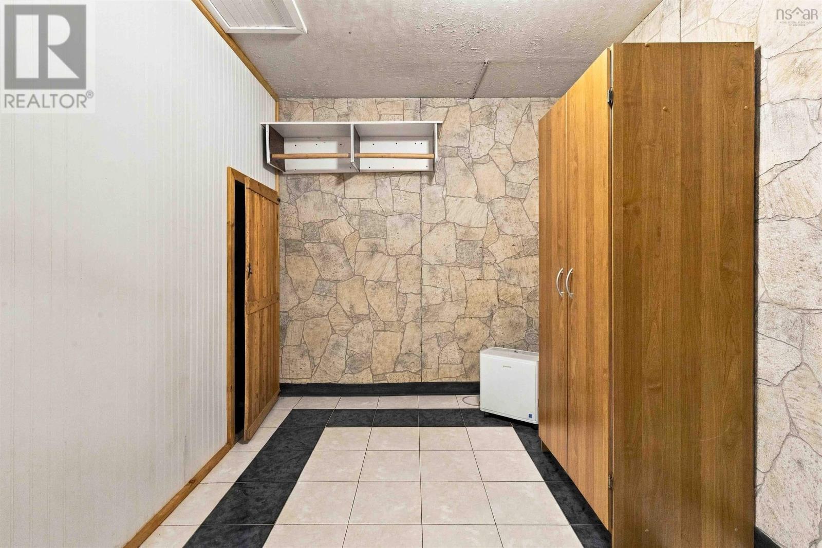 54 Himmelman Drive, Eastern Passage, Nova Scotia  B3G 1H9 - Photo 28 - 202625094