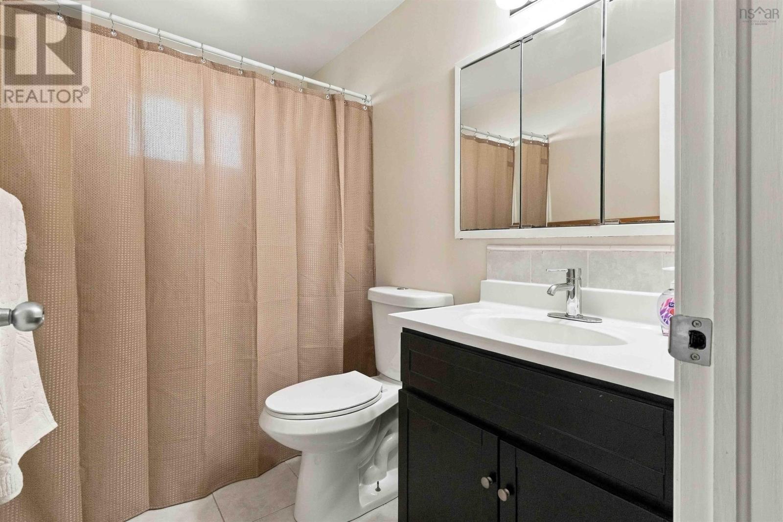 54 Himmelman Drive, Eastern Passage, Nova Scotia  B3G 1H9 - Photo 19 - 202625094