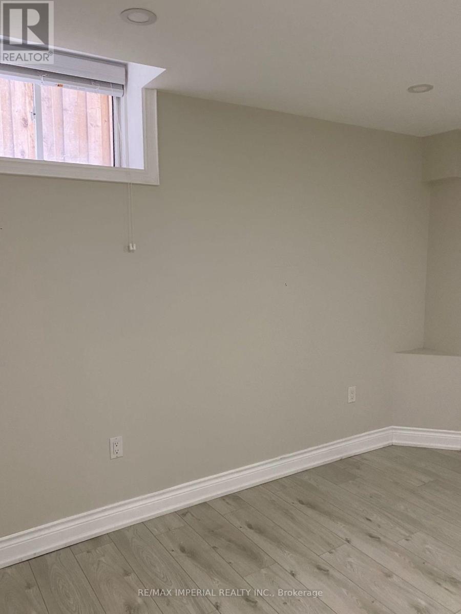 Bsmt - 179 Chelsea Crescent, Bradford West Gwillimbury, Ontario  L3Z 4G7 - Photo 21 - N13772704