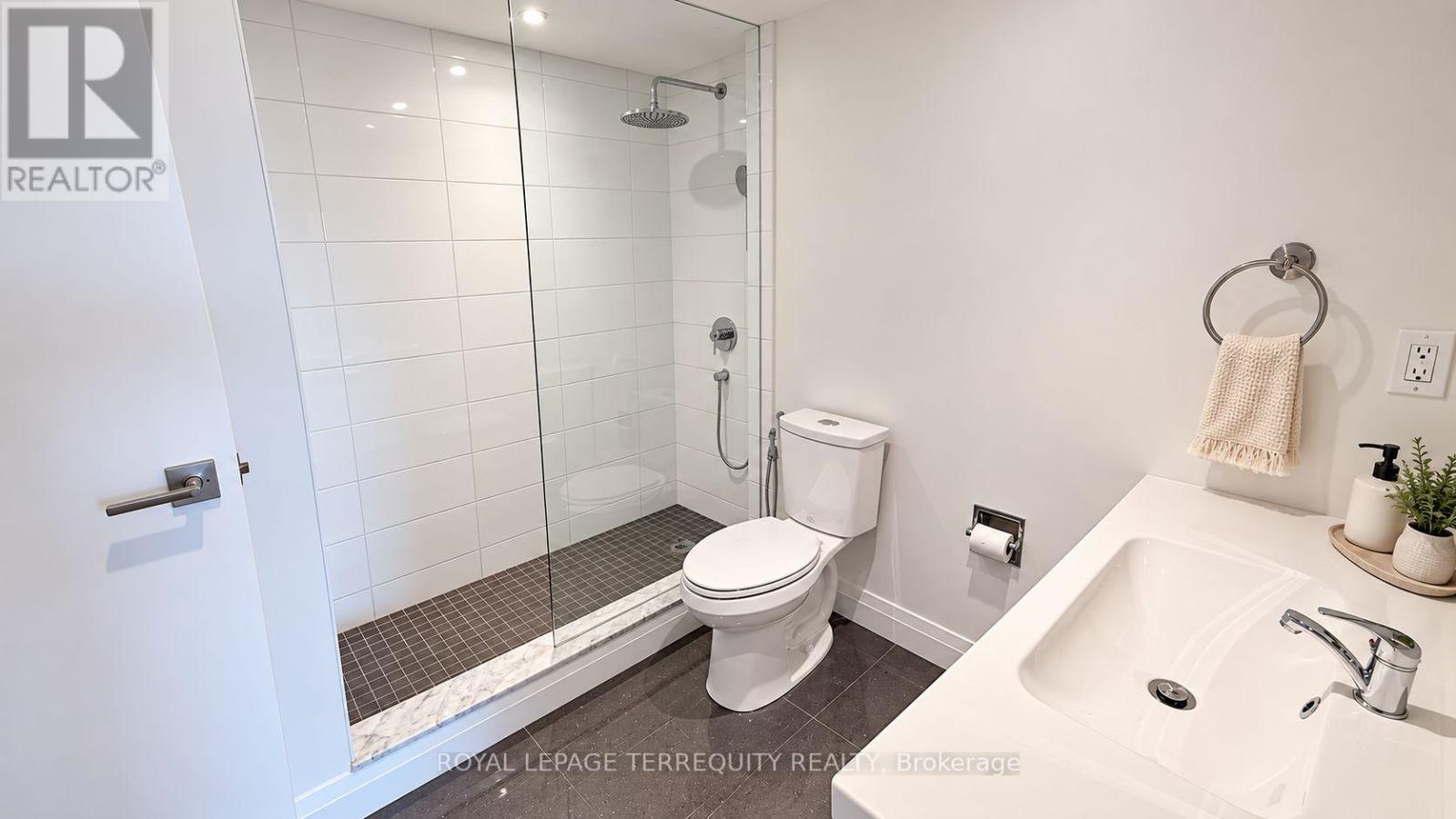 14c - 256 Jarvis Street, Toronto, Ontario  M5B 2J4 - Photo 17 - C13861266
