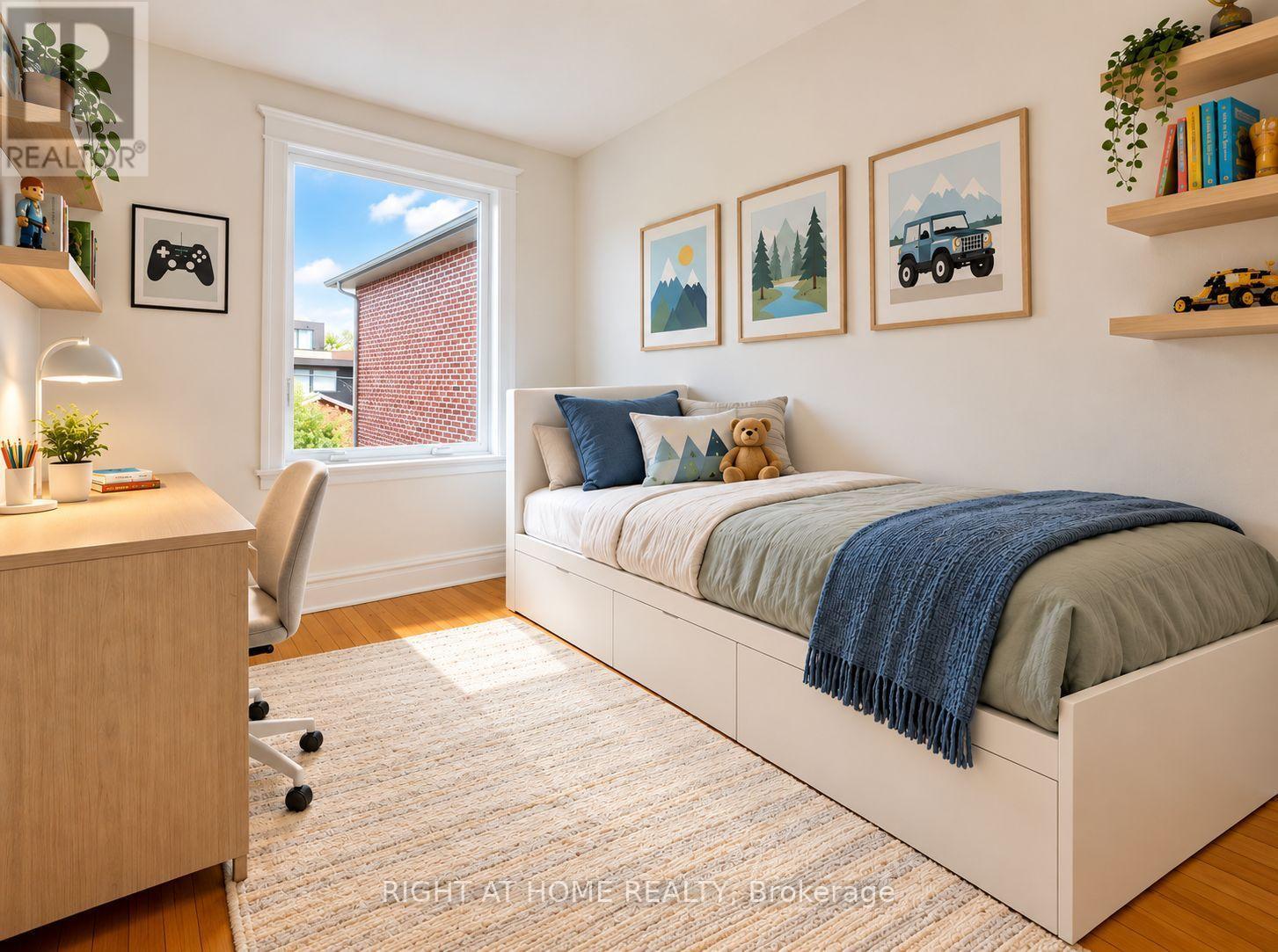 813 Carlaw Avenue, Toronto, Ontario  M4K 3L1 - Photo 16 - E13861116