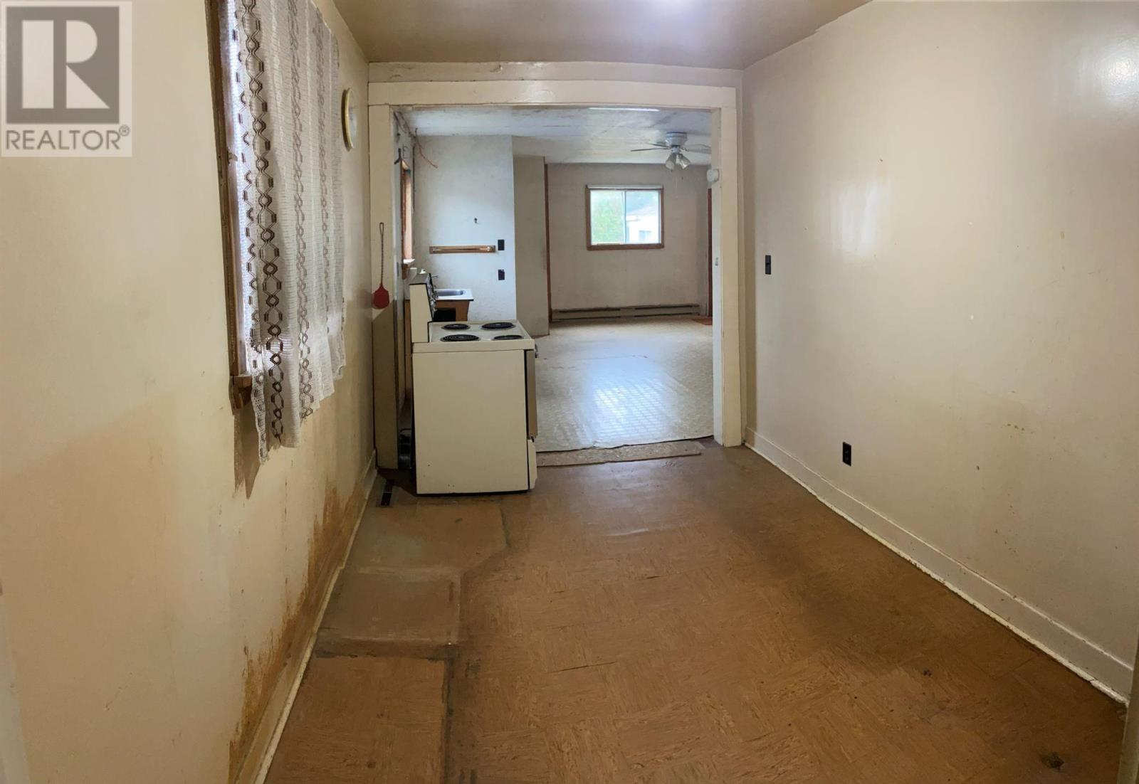 332 Winnipeg St, White River, Ontario  P0M 3G0 - Photo 18 - SM262755