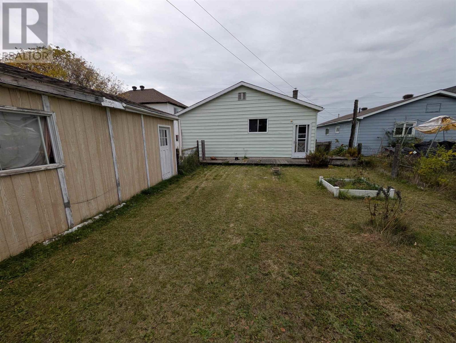 332 Winnipeg St, White River, Ontario  P0M 3G0 - Photo 4 - SM262755