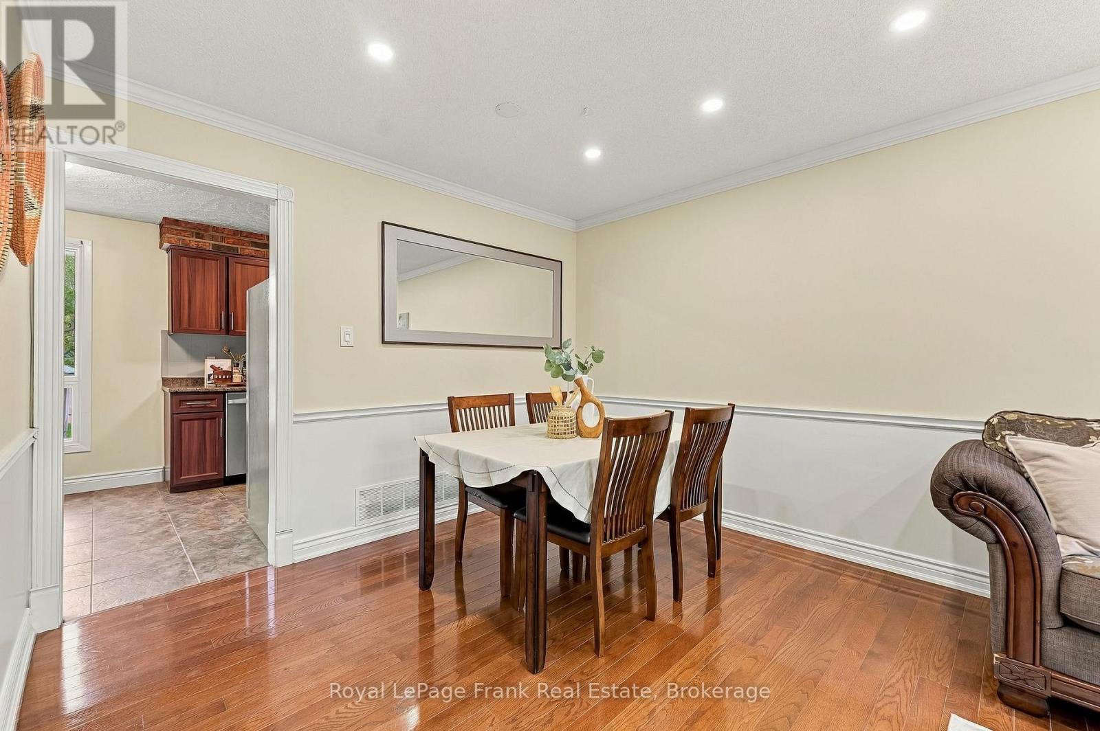 15 Hillier Street, Clarington, Ontario  L1C 3S5 - Photo 12 - E13861876