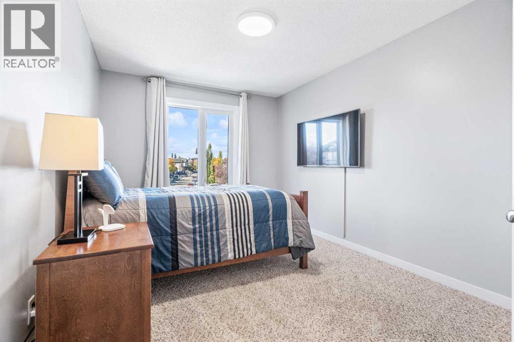 109 Drake Landing Cove, Okotoks, Alberta  T1S 0E6 - Photo 43 - A2349042