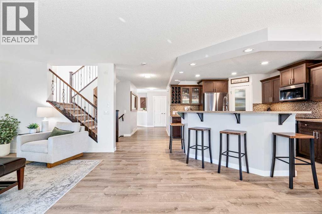 109 Drake Landing Cove, Okotoks, Alberta  T1S 0E6 - Photo 19 - A2349042