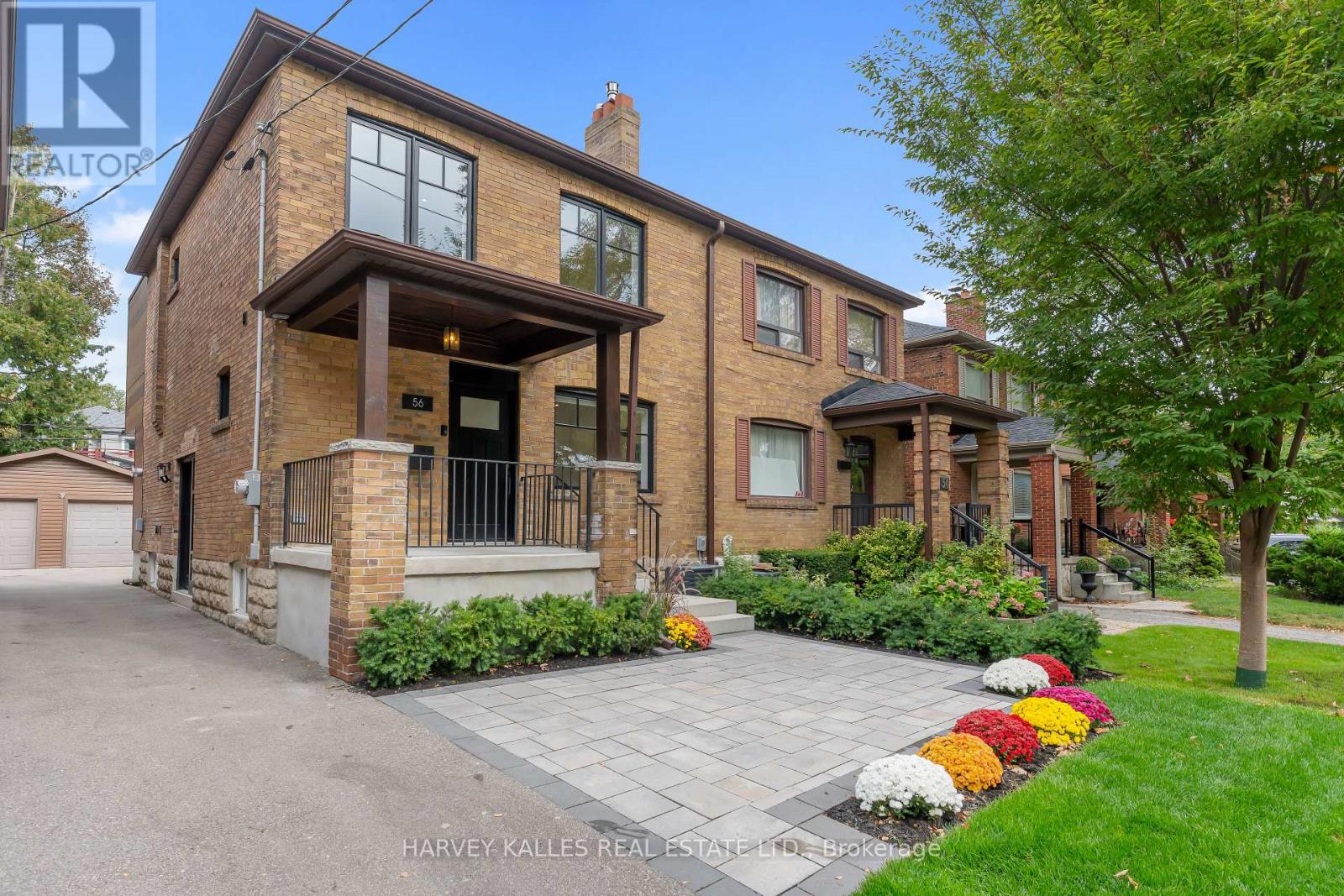 56 GLENGARRY AVENUE, Toronto, Ontario