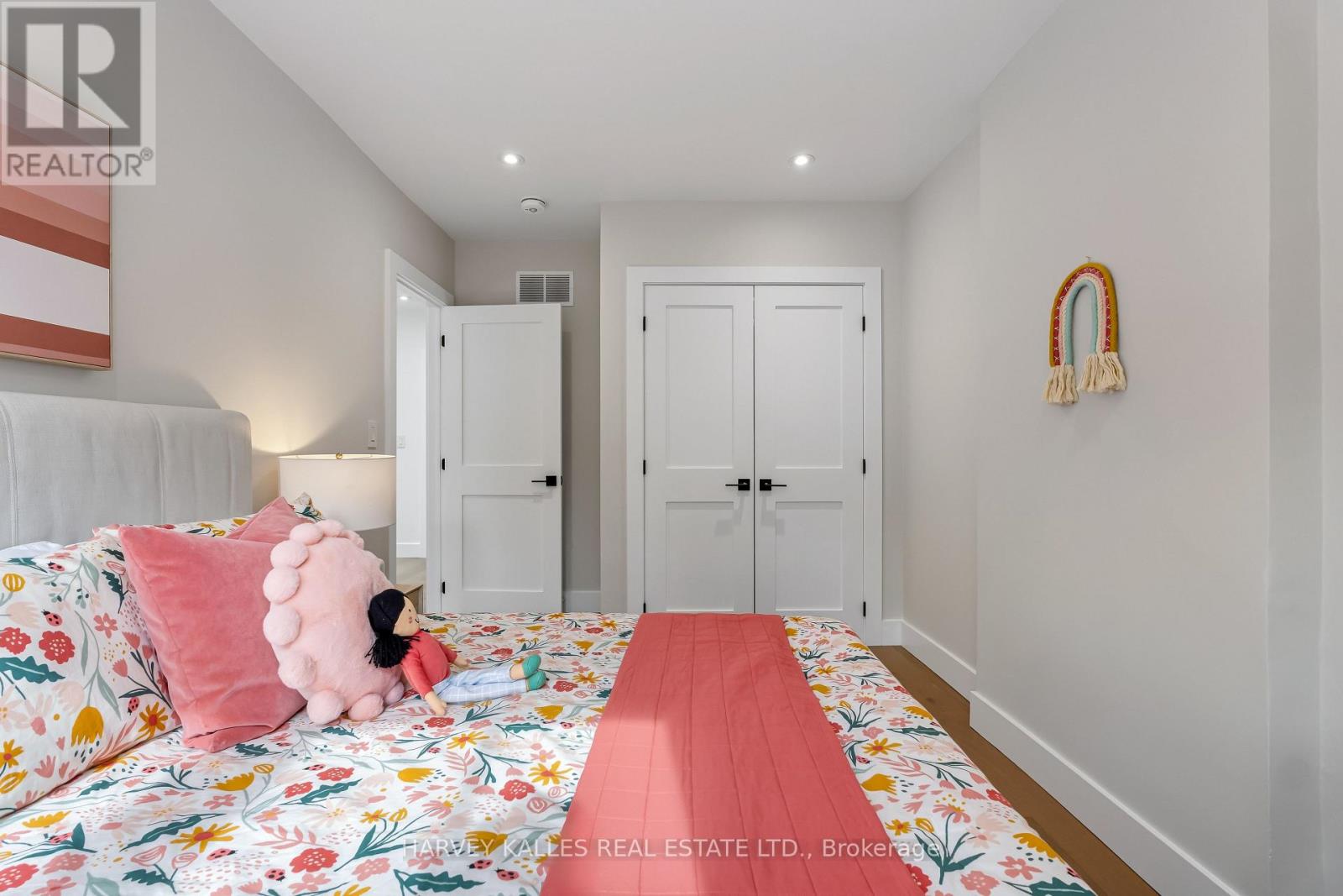 56 Glengarry Avenue, Toronto, Ontario  M5M 1C9 - Photo 29 - C13861790