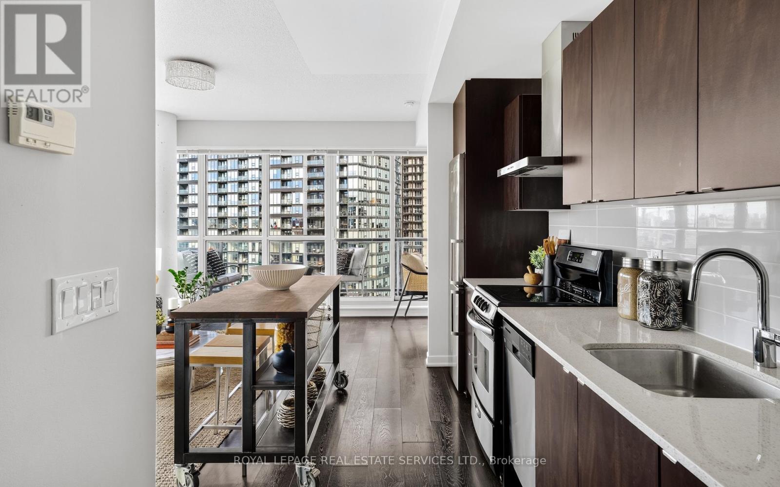 1904 - 51 East Liberty Street, Toronto, Ontario  M6K 0A7 - Photo 6 - C13861854