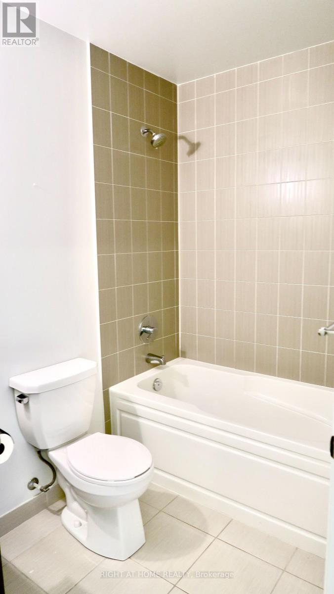 2707 - 30 Meadowglen Place, Toronto, Ontario  M1G 0A6 - Photo 19 - E13861734
