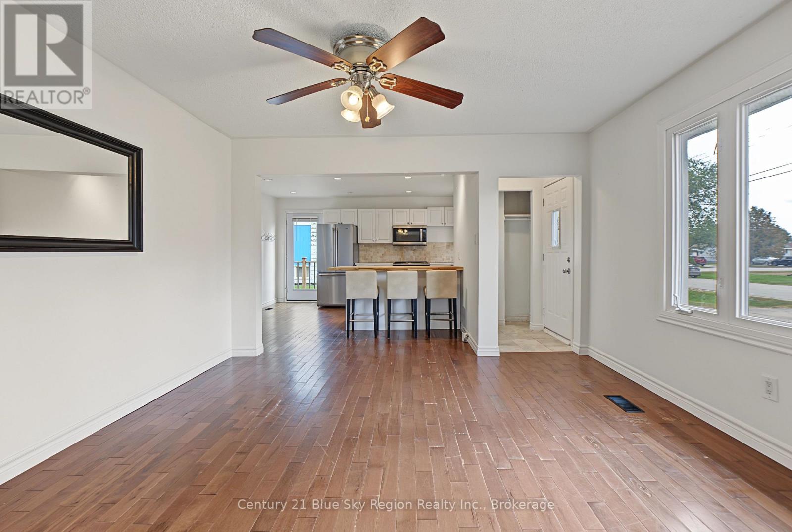 22 Corbett Street, North Bay, Ontario  P1A 1M5 - Photo 8 - X13861736