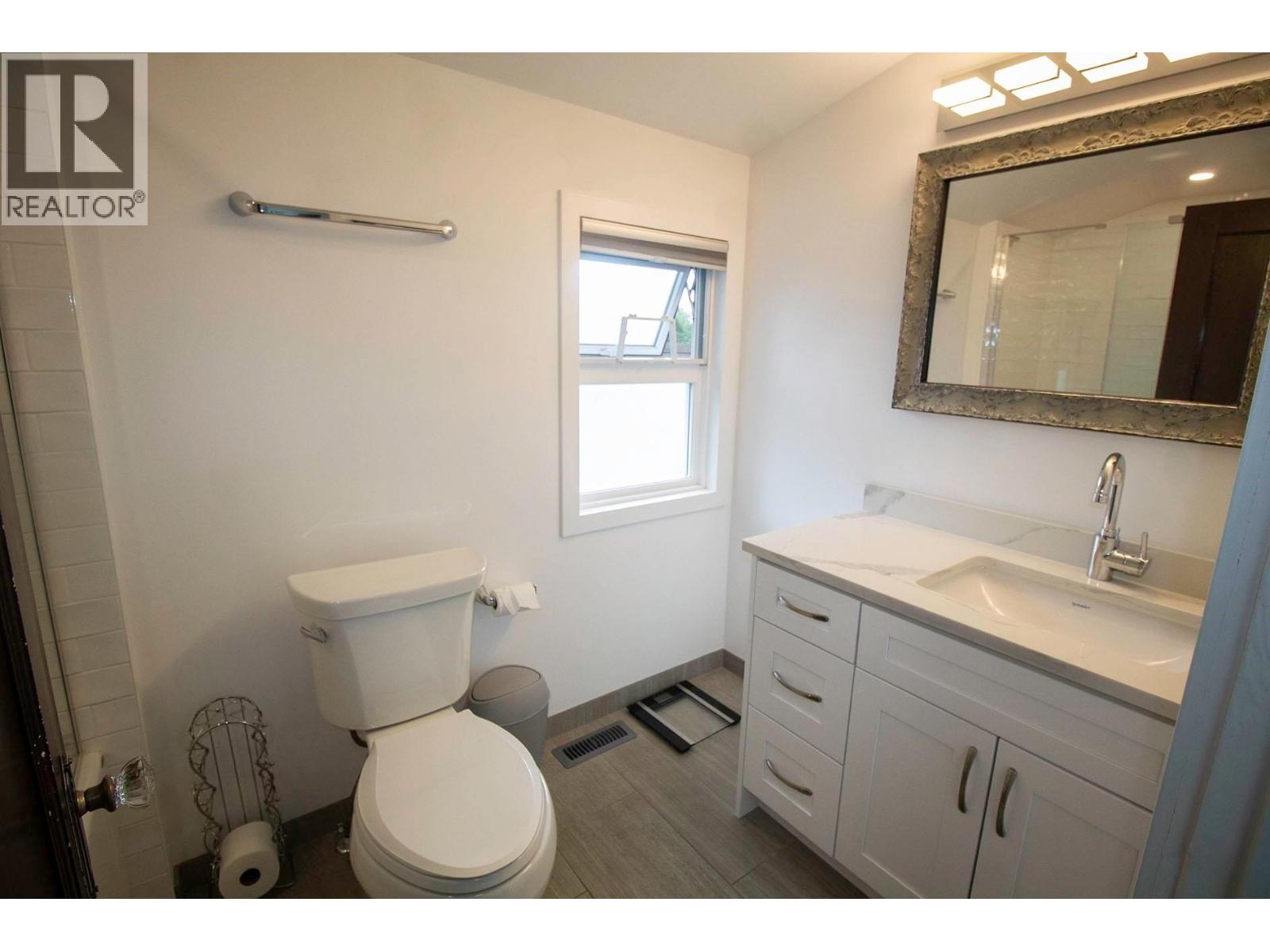 5829 Dunbar Street, Vancouver, British Columbia  V6N 1W8 - Photo 12 - R3172212