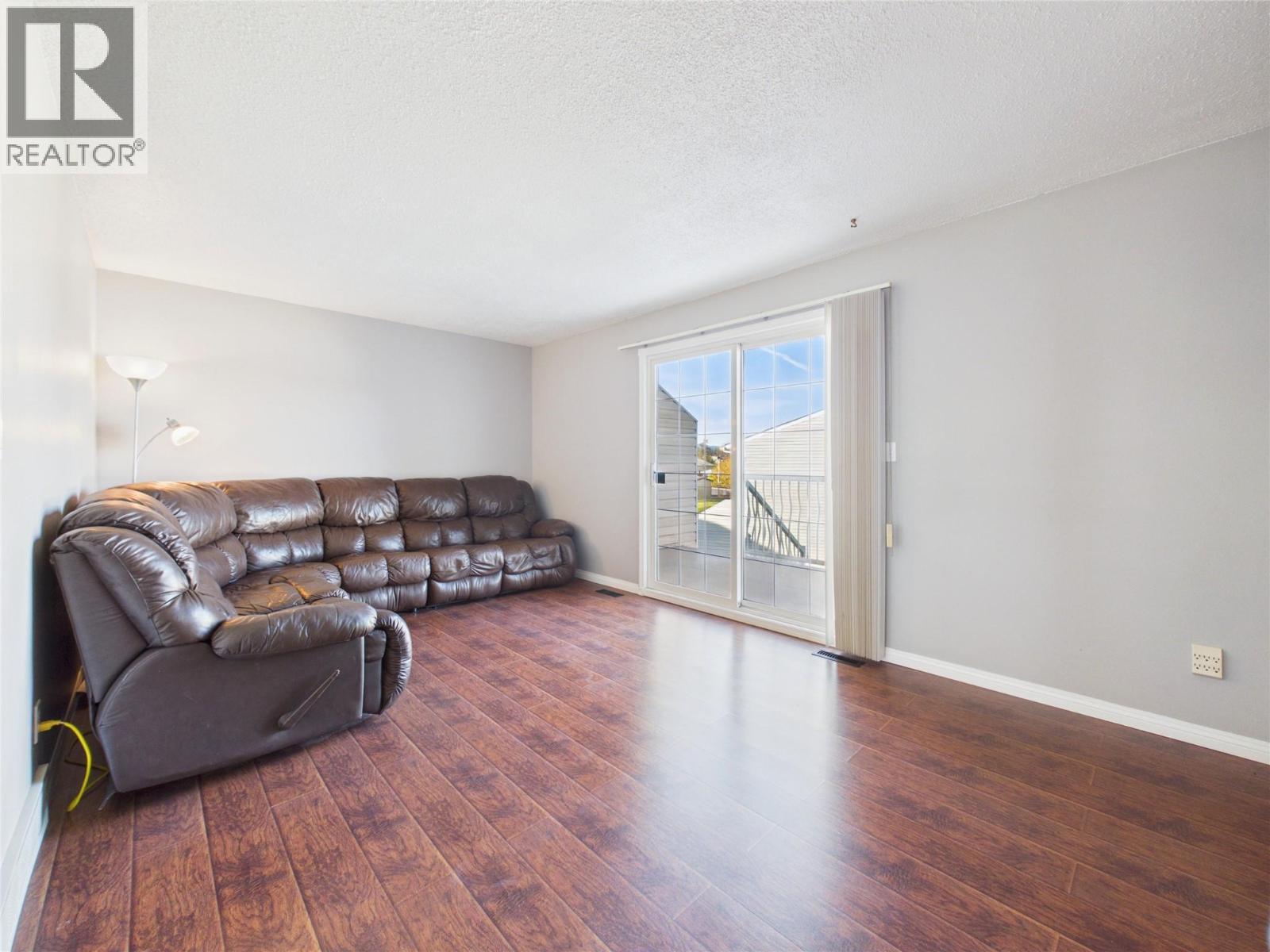 231 23rd N Avenue N, Cranbrook, British Columbia V1C 5G8 - Photo 8 - 10402210
