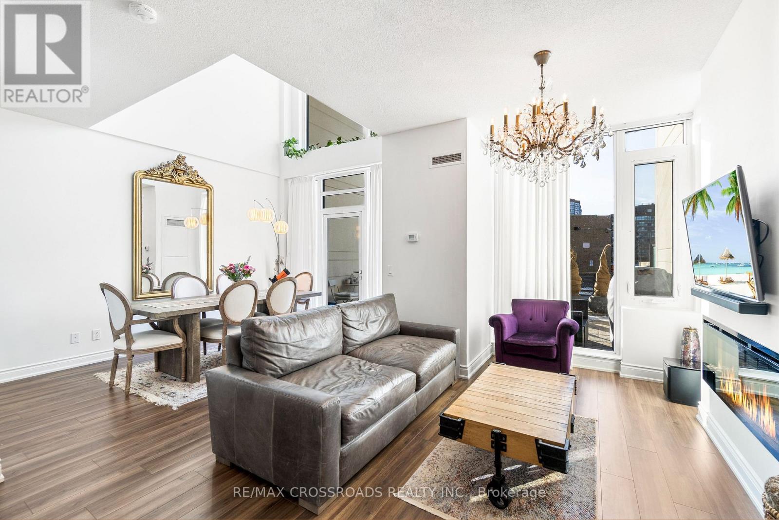 Th102 - 9618 Yonge Street, Richmond Hill (North Richvale), Ontario  L4C 0X5 - Photo 11 - N13861772