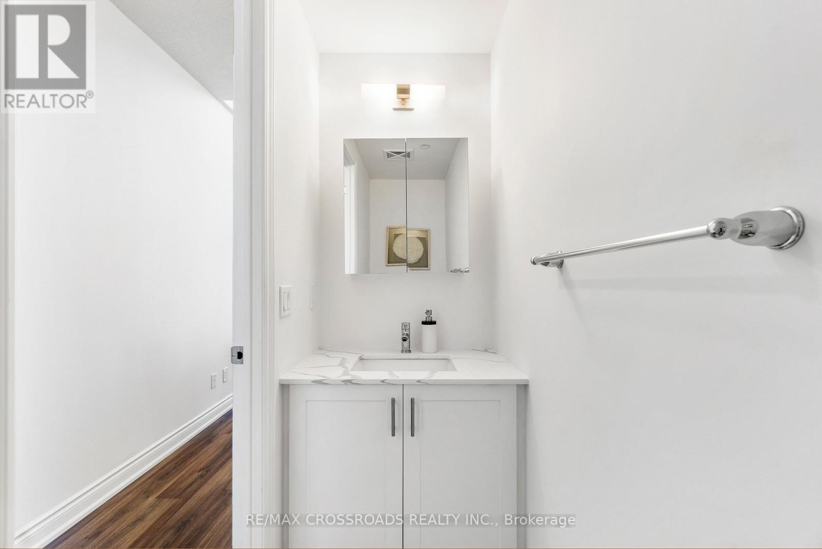 Th102 - 9618 Yonge Street, Richmond Hill (North Richvale), Ontario  L4C 0X5 - Photo 20 - N13861772