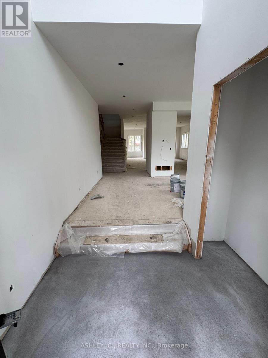 2574 Sharon Crescent, Mississauga (Erindale), Ontario  L5C 1Y8 - Photo 10 - W13861752