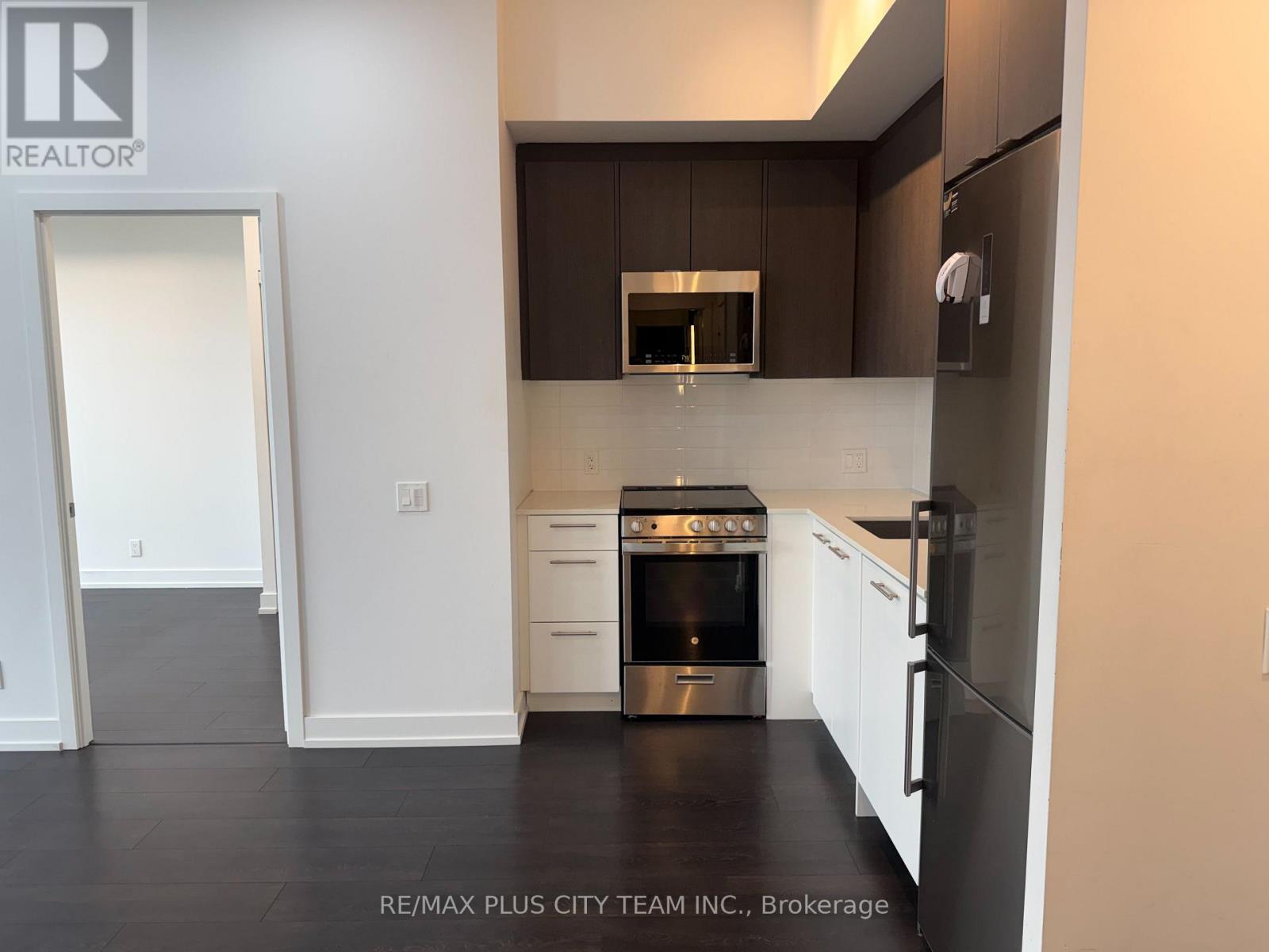 1206 - 225 Veterans Drive, Brampton (Northwest Brampton), Ontario  L7A 5L7 - Photo 2 - W13861834