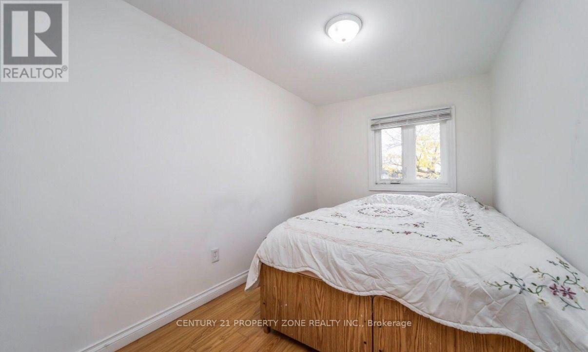 Room - 475 Bramalea Road, Brampton (Southgate), Ontario  L6T 2X2 - Photo 2 - W13861844