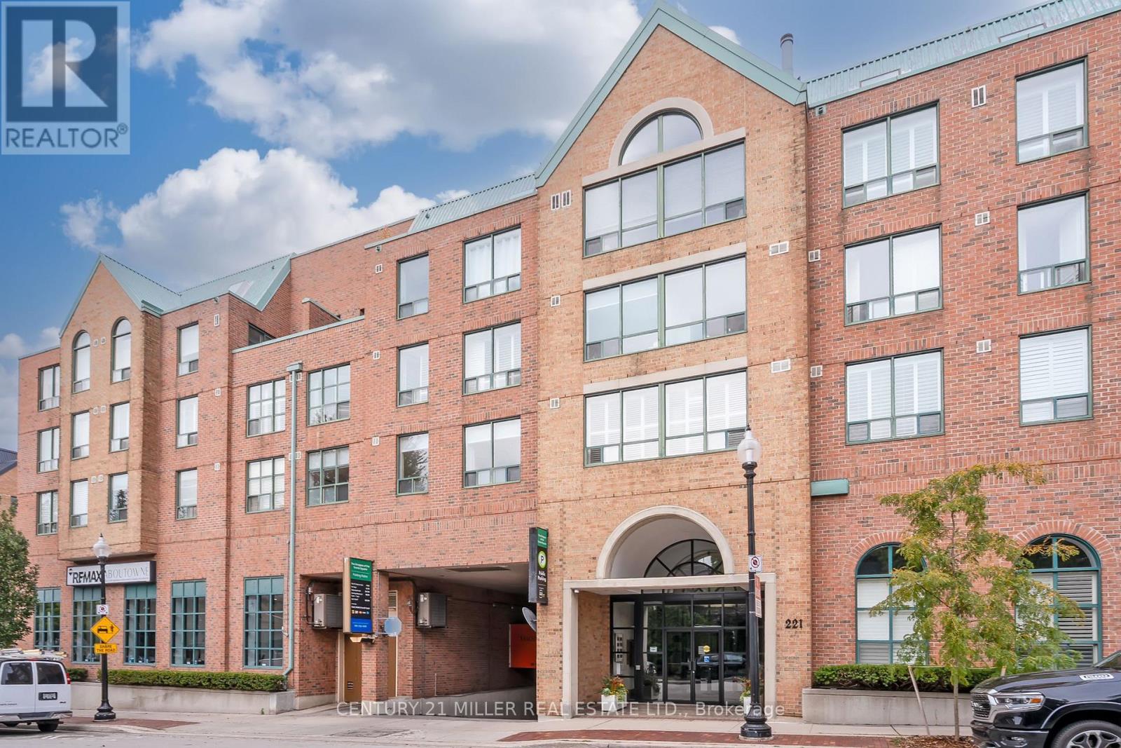 307 - 221 ROBINSON STREET, oakville (oo old oakville), Ontario