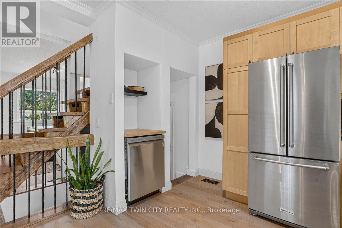 67 Arnold Street, Kitchener, Ontario  N2H 6C9 - Photo 21 - X13861762