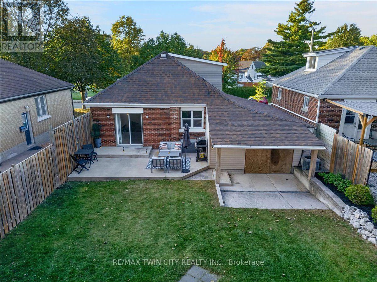 67 Arnold Street, Kitchener, Ontario  N2H 6C9 - Photo 40 - X13861762