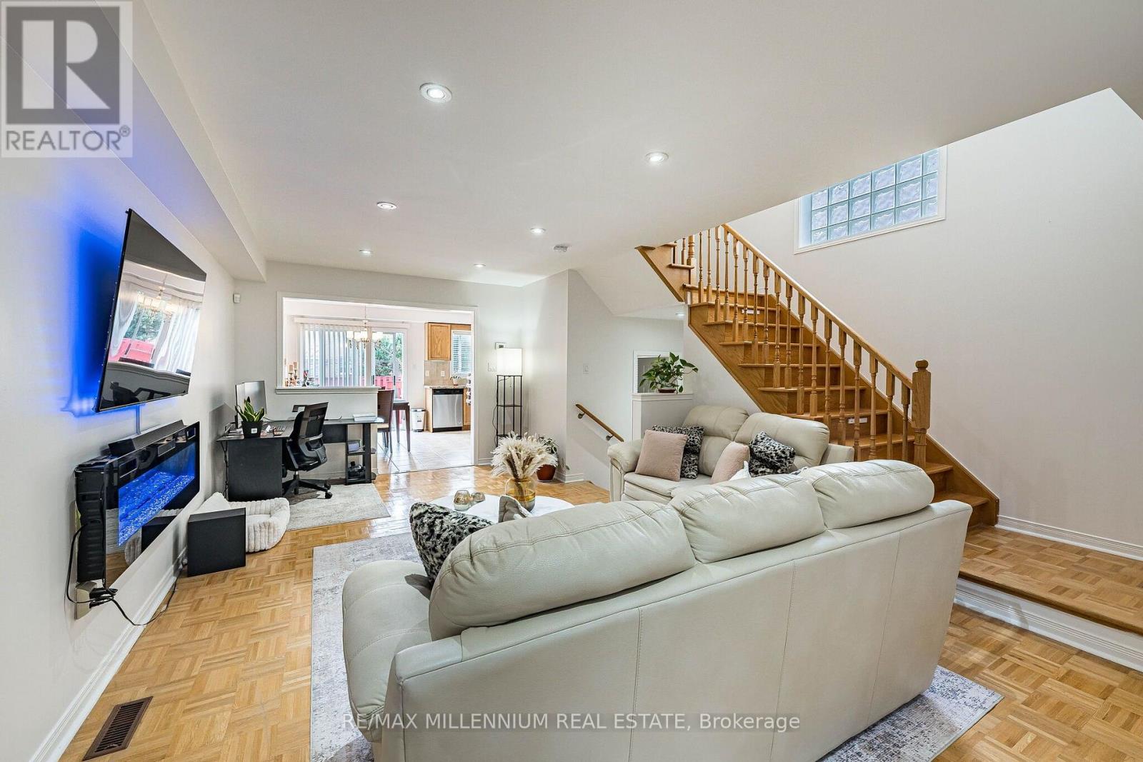 90 Ronan Crescent, Vaughan, Ontario  L4H 2J6 - Photo 6 - N13831994