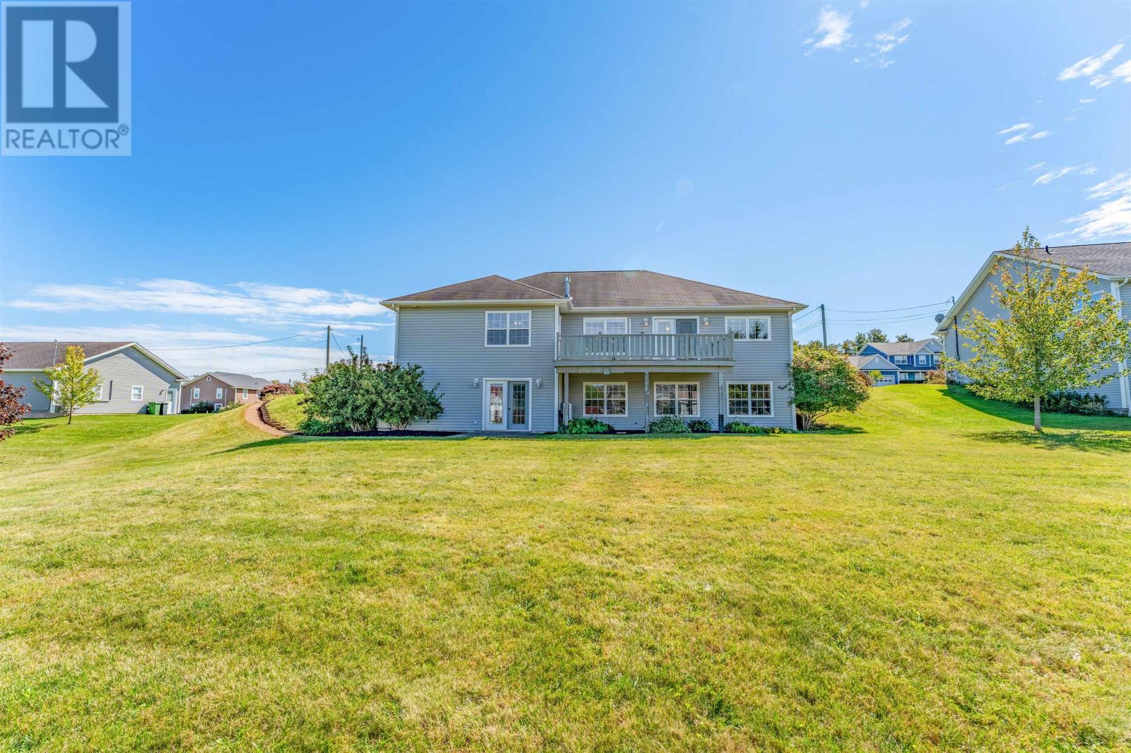 49 Emmalee Drive, Stratford, Prince Edward Island  C1B 0B5 - Photo 4 - 202625122