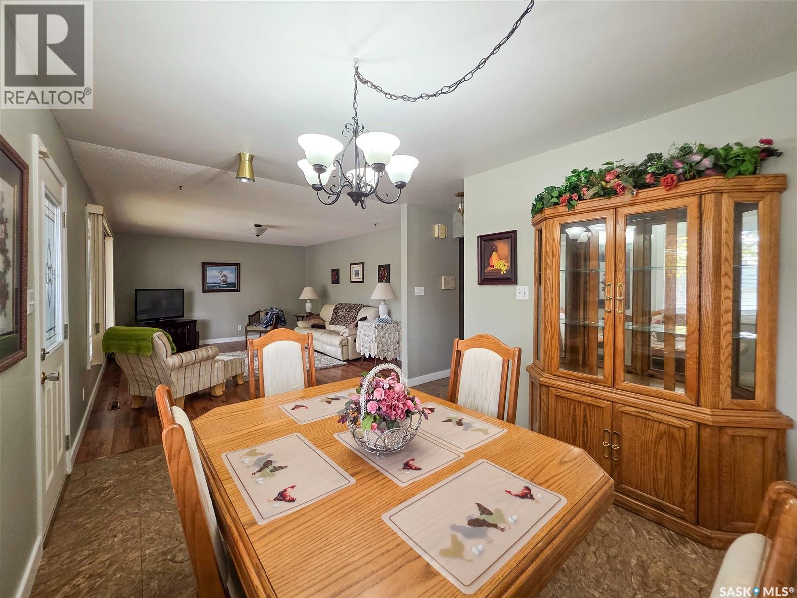 202 7th Avenue W, Melville, Saskatchewan  S0A 2P0 - Photo 17 - SK050341