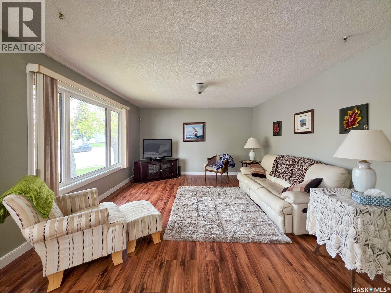 202 7th Avenue W, Melville, Saskatchewan  S0A 2P0 - Photo 19 - SK050341